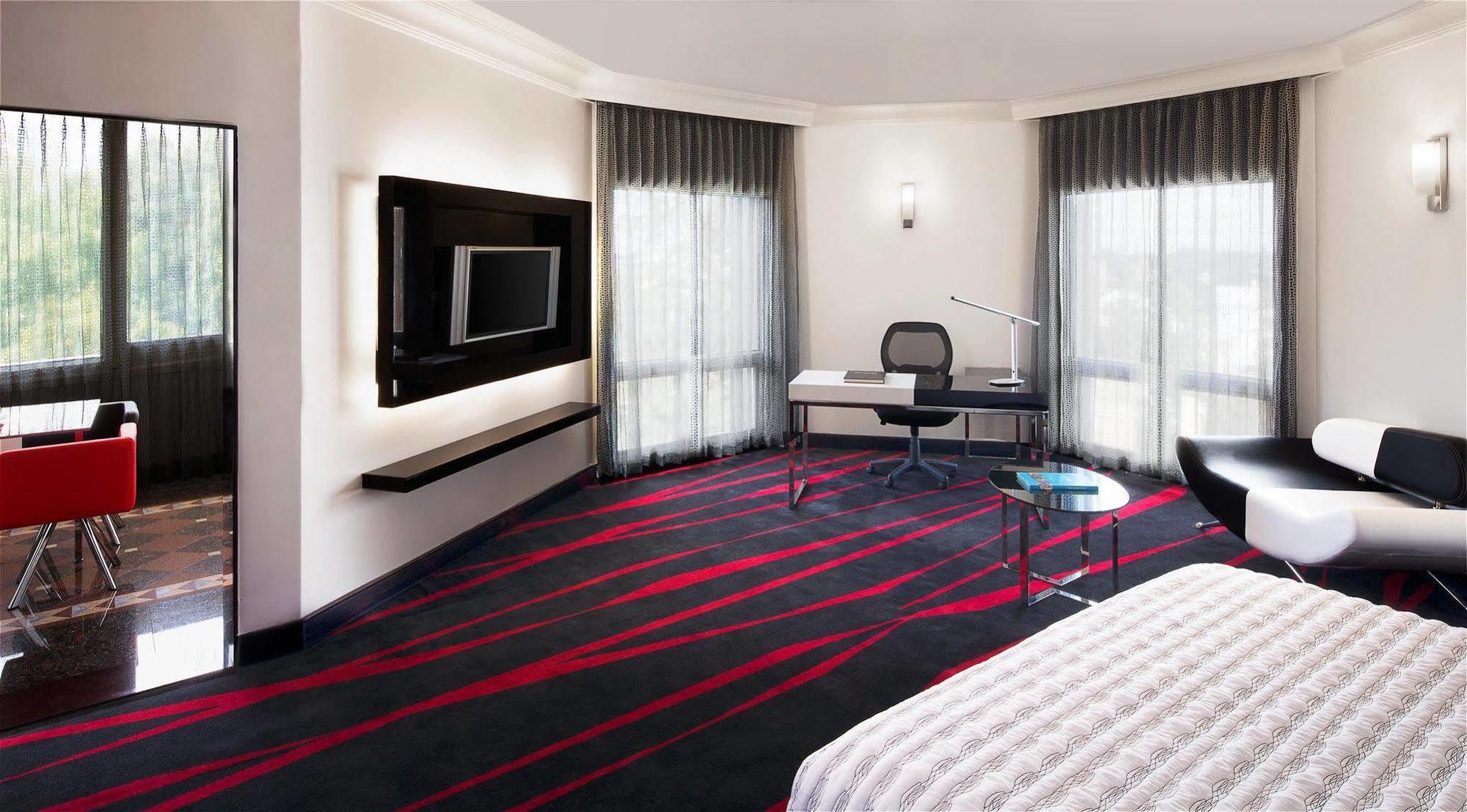 Le Meridien 班加罗尔 外观 照片